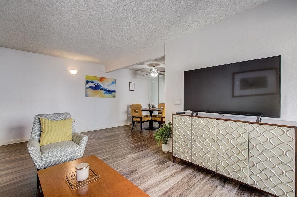 El Cordova Apartments